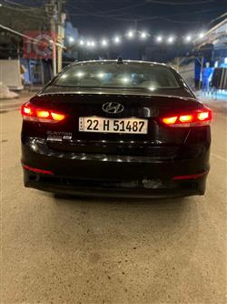 هیوندای ئەلەنترا